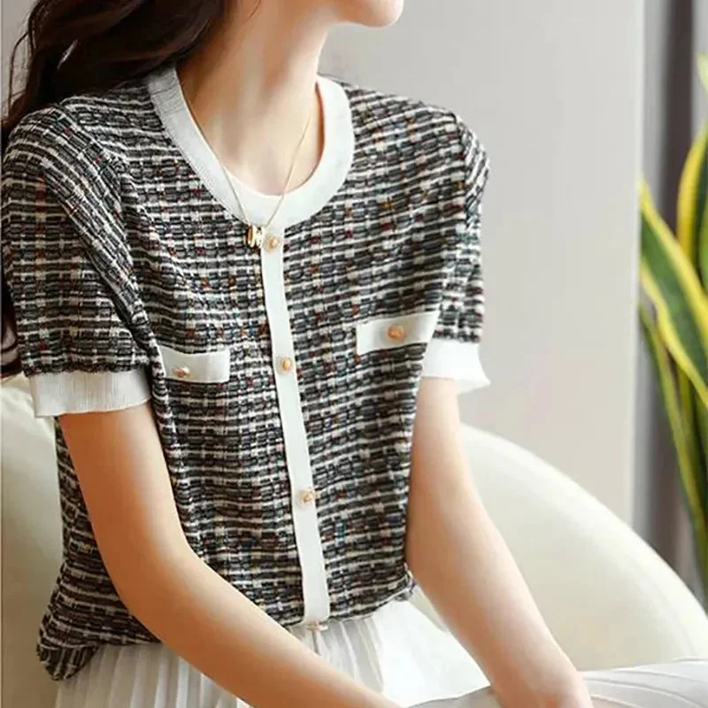 Elegant Striped Knitted T Shirt Women Thin Short Sleeve Tshirts Korean Style Top