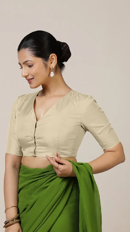 Begum x Rozaana | Elbow Sleeves Saree Blouse in Cream