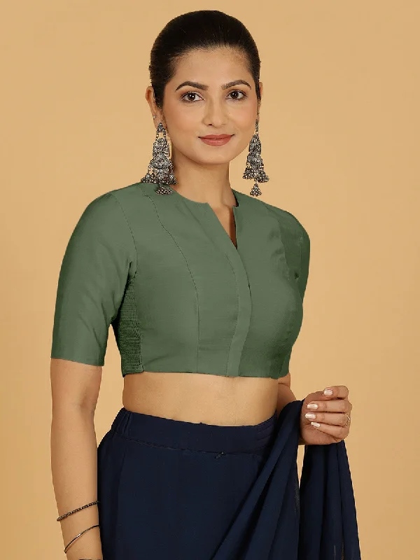 Simar x Rozaana |  Saree Blouse in Hunter Green