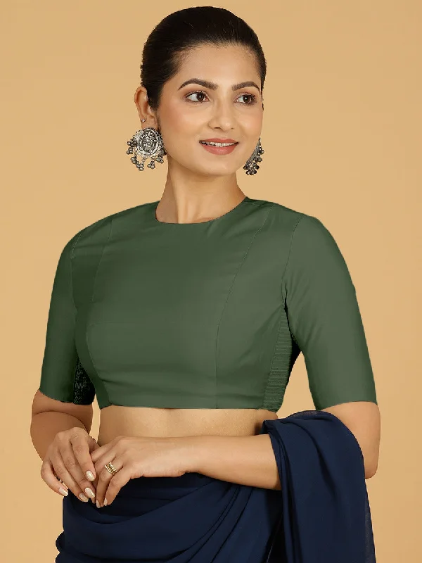 Amisha x Rozaana | Elbow Sleeves Saree Blouse in Pine Green