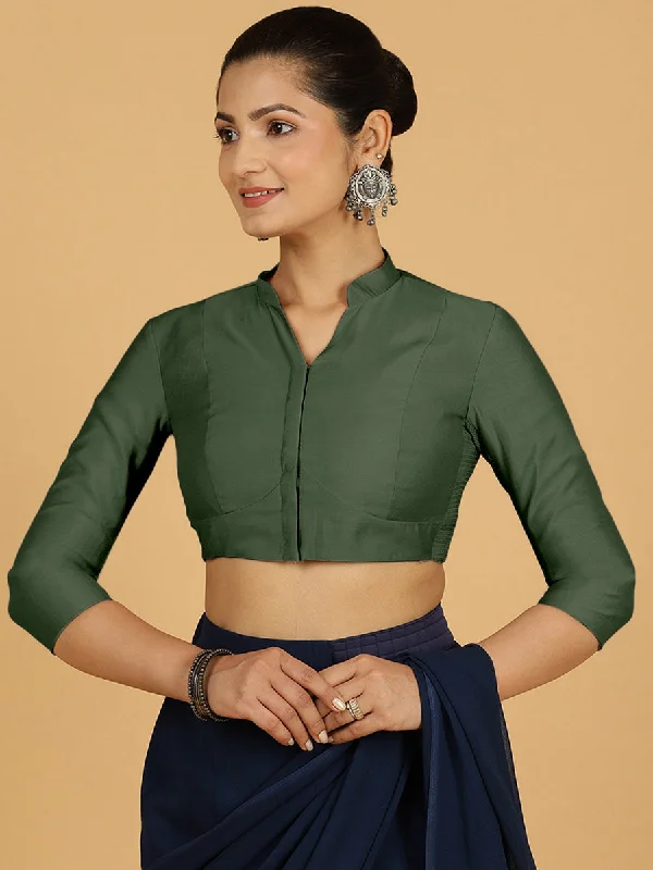 Maya x Rozaana | Three Quarter Sleeves Saree Blouse in Pine Green