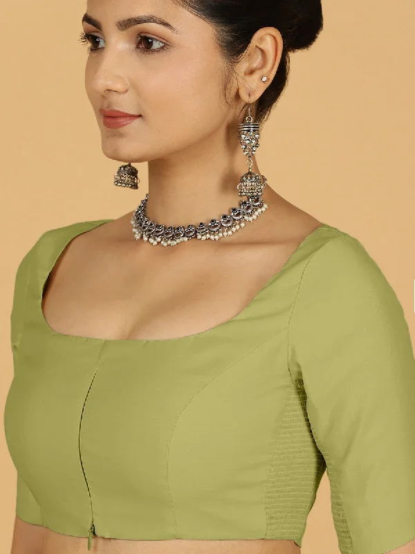 Nidhi x Rozaana | Elbow Sleeves Saree Blouse in Pista Green