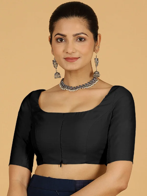 Nidhi x Rozaana | Elbow Sleeves Saree Blouse in Raven Black