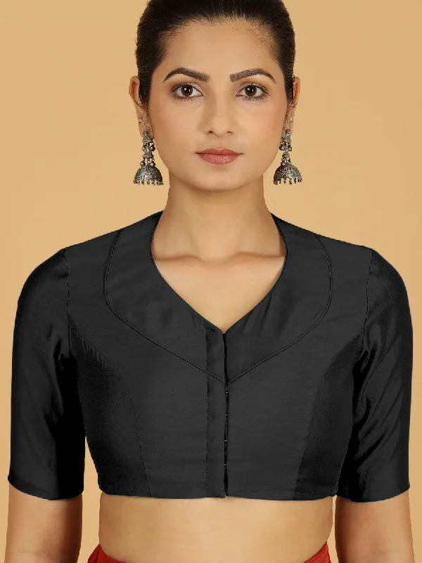 Pallavi x Rozaana | Elbow Sleeves Saree Blouse in Raven Black