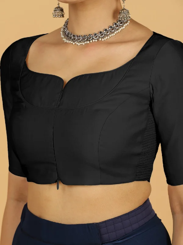 Priya x Rozaana | Elbow Sleeves Saree Blouse in Raven Black