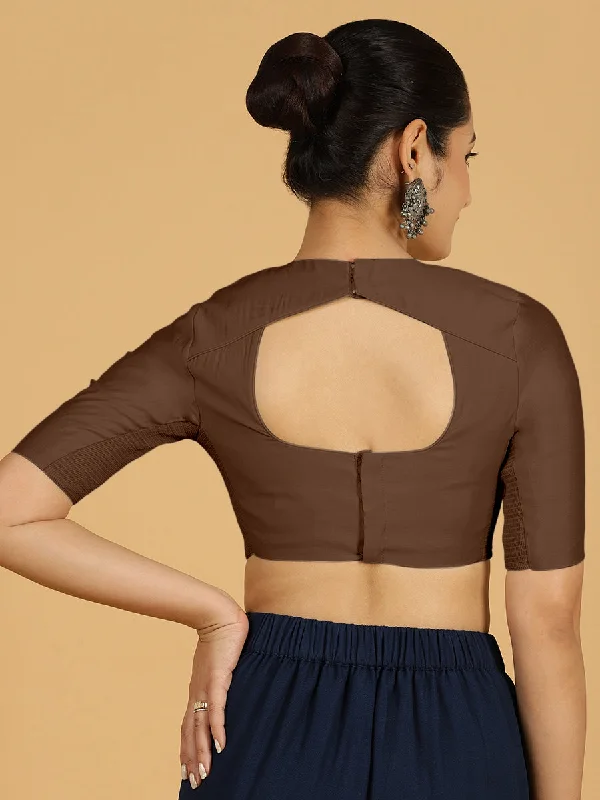 Amisha x Rozaana | Elbow Sleeves Saree Blouse in Walnut Brown