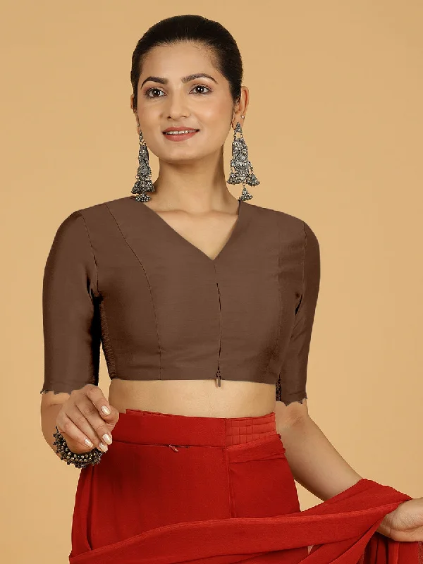 Divya x Rozaana | Elbow Sleeves Saree Blouse in Walnut Brown