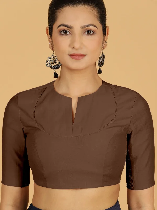 Karishma x Rozaana | Elbow Sleeves Saree Blouse in Walnut Brown