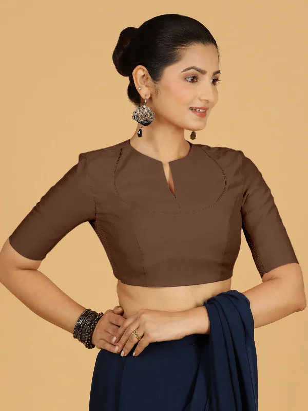 Karishma x Rozaana | Elbow Sleeves Saree Blouse in Walnut Brown