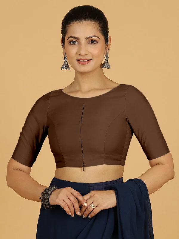 Sushma x Rozaana | Regular Sleeves Saree Blouse in Walnut Brown