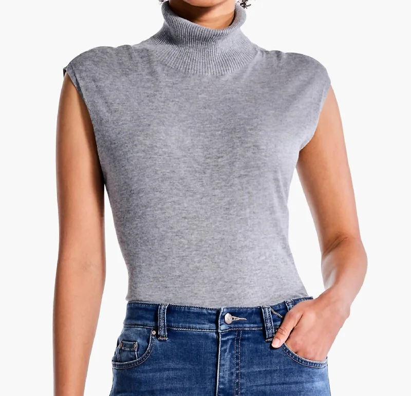 Sleeveless Turtleneck Sweater Tee In Moonwalk